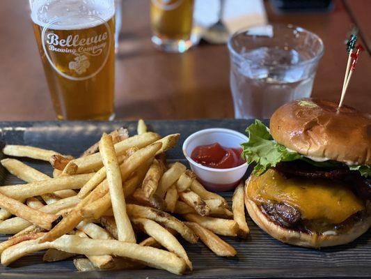 Blood Orange Ale and 425 Burger