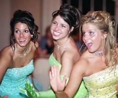 Prom fun with the girls - Arizona Prom DJ Starz Entertainment