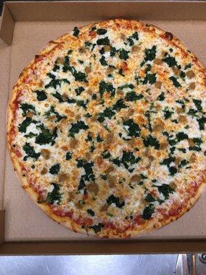 Spinach and sausage 16"