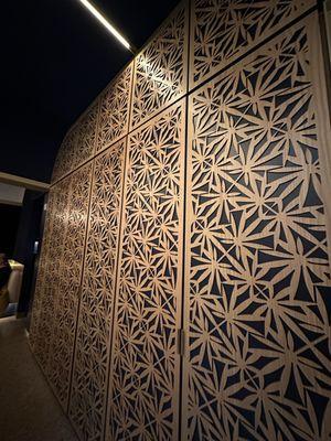 Gorgeous wall design.