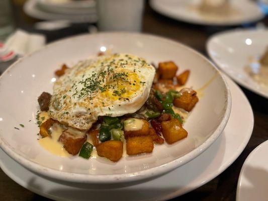 Spicy skillet hash