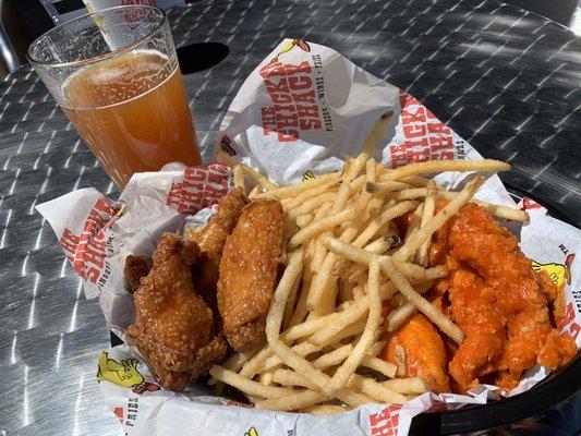 Double ipa goes well with the Habanero Honey tenders but next time I'll get it on the wings. This time was the medium Buffalo.