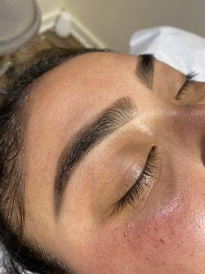 Eyebrow clean up+tint