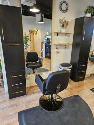 Full service salon