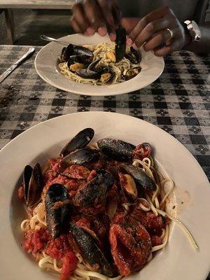 Linguini with red and white sauce