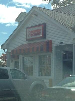 Dunkin Donuts -- 600 Neponset St, Canton                       Storefront