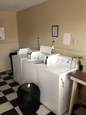 Laundry room! These are the three washers. Only a dollar btw!