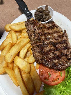 14 oz steak ribeye with fries