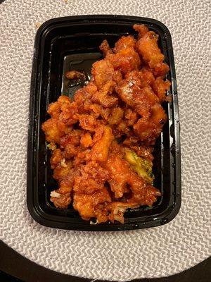 This is how much leftover orange chicken I had when I was done eating! Excellent!