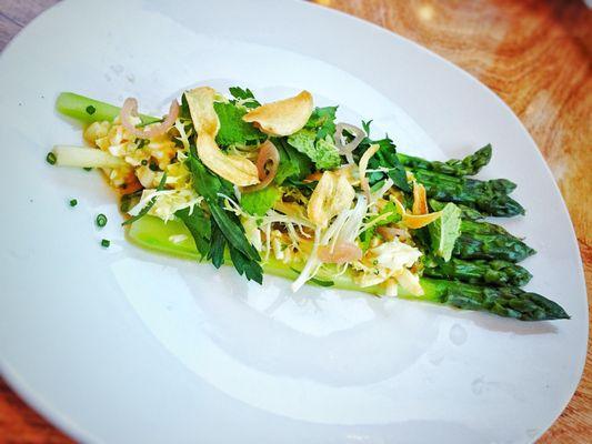 Asparagus Salad. Springtime on a plate!