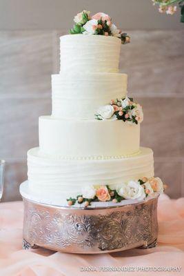 buttercream wedding cake