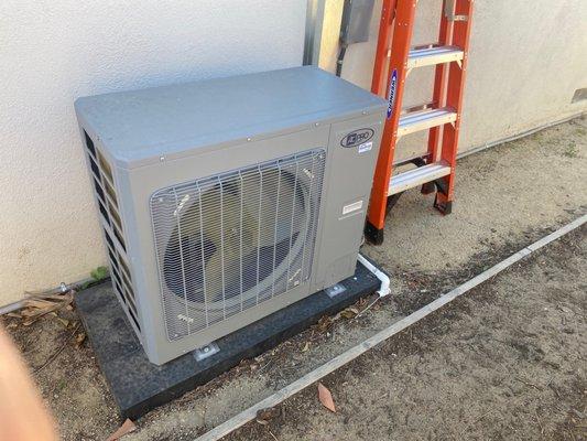 Heat pump installed by Price Air.