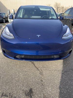 Tesla Model Y Dual Motor Long Range model