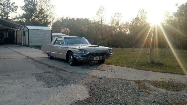 1964 Thunderbird.