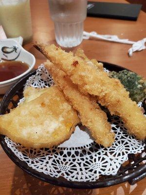 Shrimp tempura appetizers