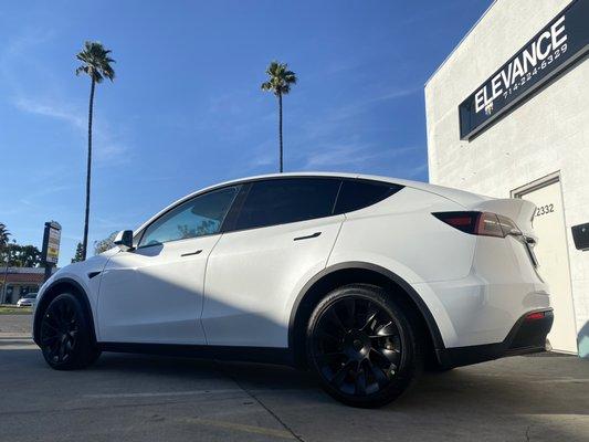 2021 Tesla Model Y. Front end Clear Bra Protection