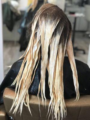 Balayage free hand technique