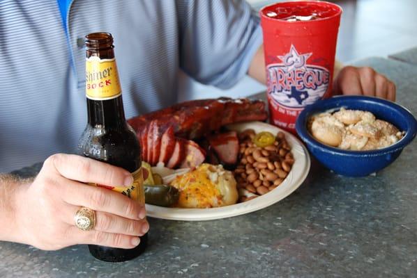 3 meat plate with brisket, sausage and ribs