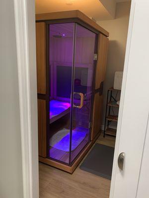 Infrared Sauna with Chromotherapy