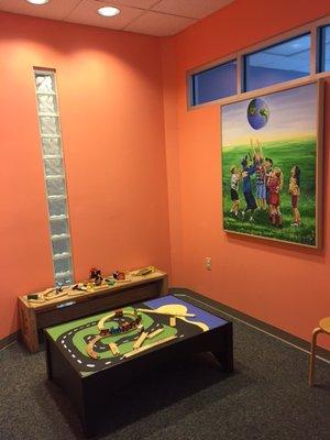 Pediatric play area for siblings