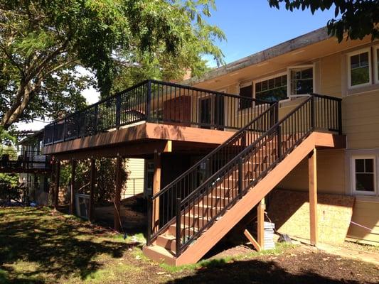 Timbertech deck with aluminum railing