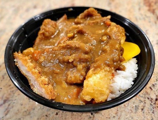 Mix Katsudon with Curry