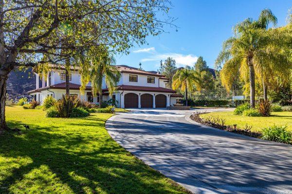 AGOURA HILLS HOUSE