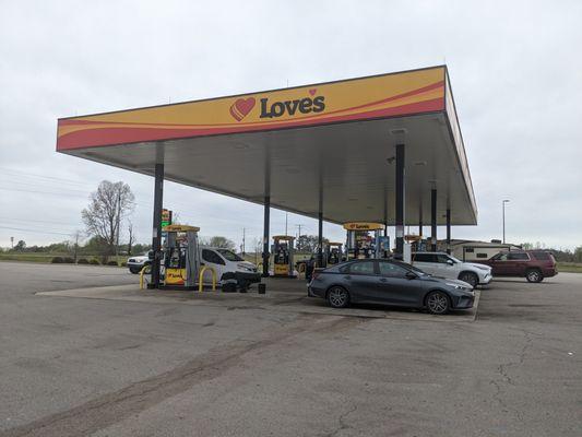 Love's Travel Stop, Alma