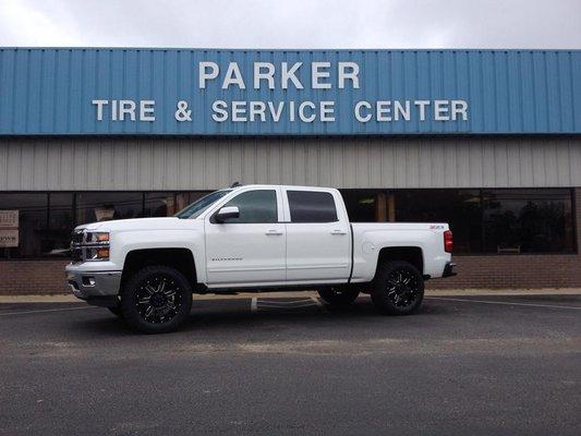 Parker Tire & Service Center offers tires and automotive services including brake repair, diagnostics, oil changes and more.