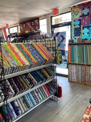 Quilt shop store pictures. Nice shop and sale fabric also of great quality.