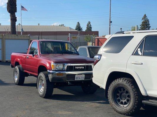 1991 Toyota 4wd & 2020 Toyota 4Runner 4wd