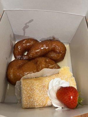 Buñuelos and a berry tart