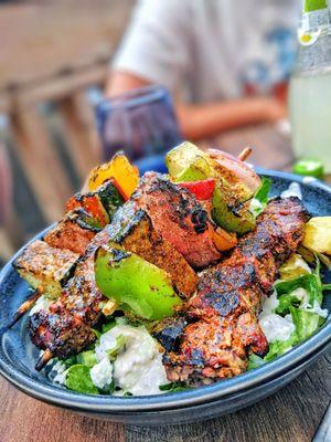 Steak souvlaki bowl