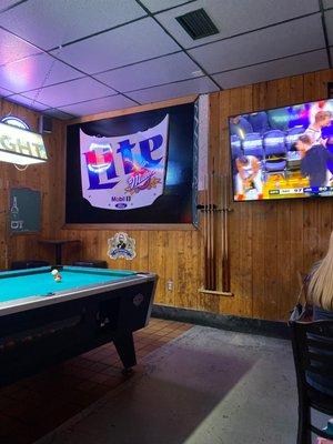 Pool table, tv, dining