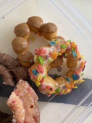 Mochi donuts: cereal and coffee