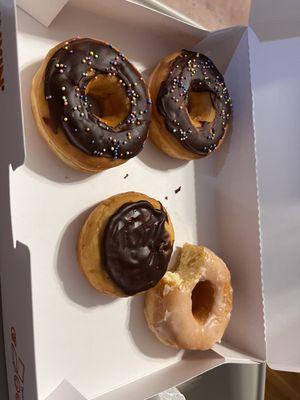 Donuts so dry they look shrunk