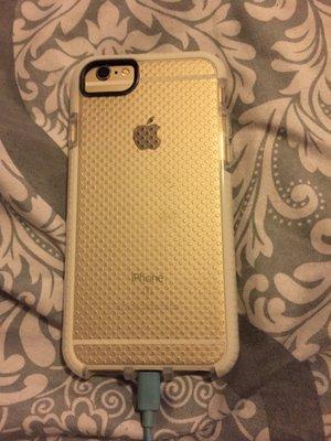 Awesome white case with gold