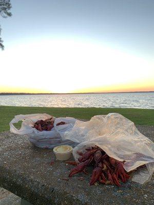 To-Go Crawfish on the Rez