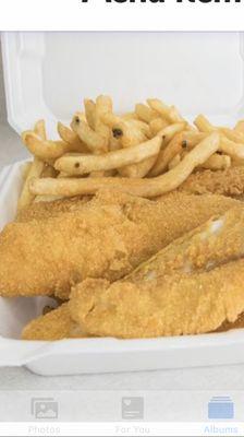 The best catfish fillet, catfish steaks,catfish nuggets,whiting ,perch and Tilapia 
Chicken wings 
Burger 
Gyro 
Italian beef