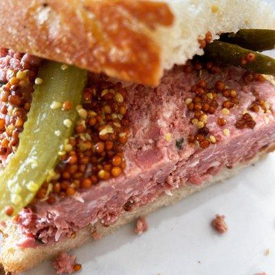 The pate sandwich will get you hooked!