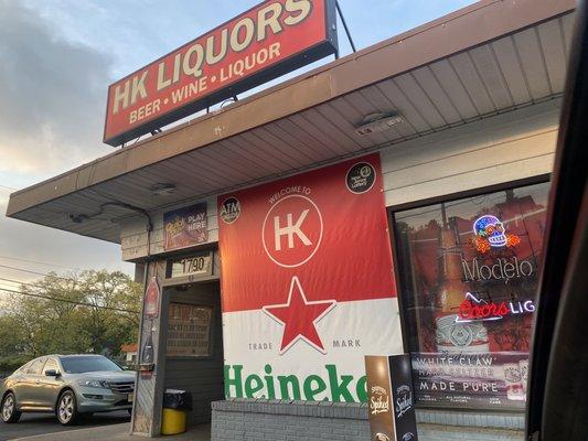 HK Liquors Bar