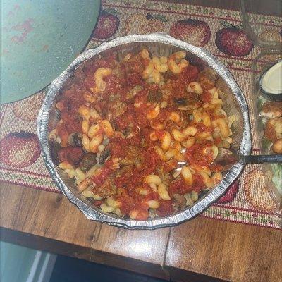 Delicious spaghetti and meatballs with mushrooms. Looks messy but does not disappoint! These portions are BIG!!