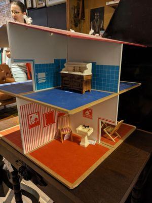 Mid century modern dollhouse - lifewithhanny