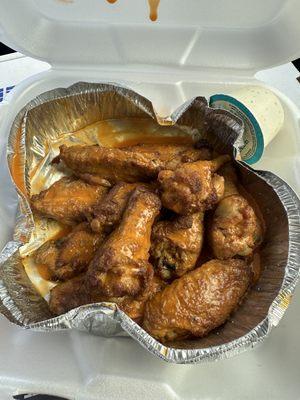 10 Medium Wings