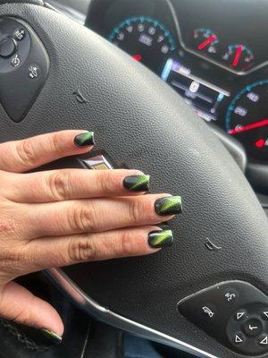 Green cat eye nails