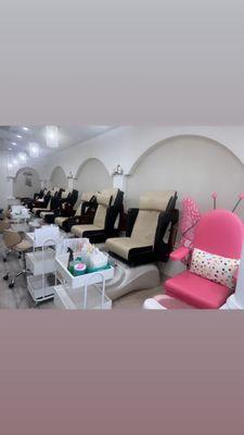 Pedicure and spa area