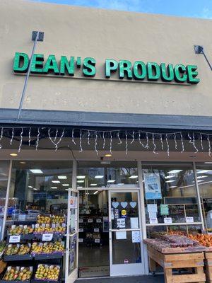 Dean's Produce