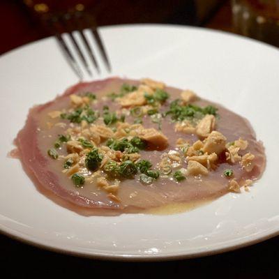 Tuna crudo