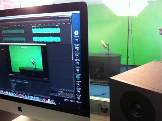 iMac Video Editing Station and the Set at http://ChicagolandMultimedia.com