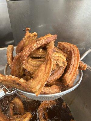 LOS MEJORES CHICHARRONES SOLO EN LA TRICOLOR MARKET